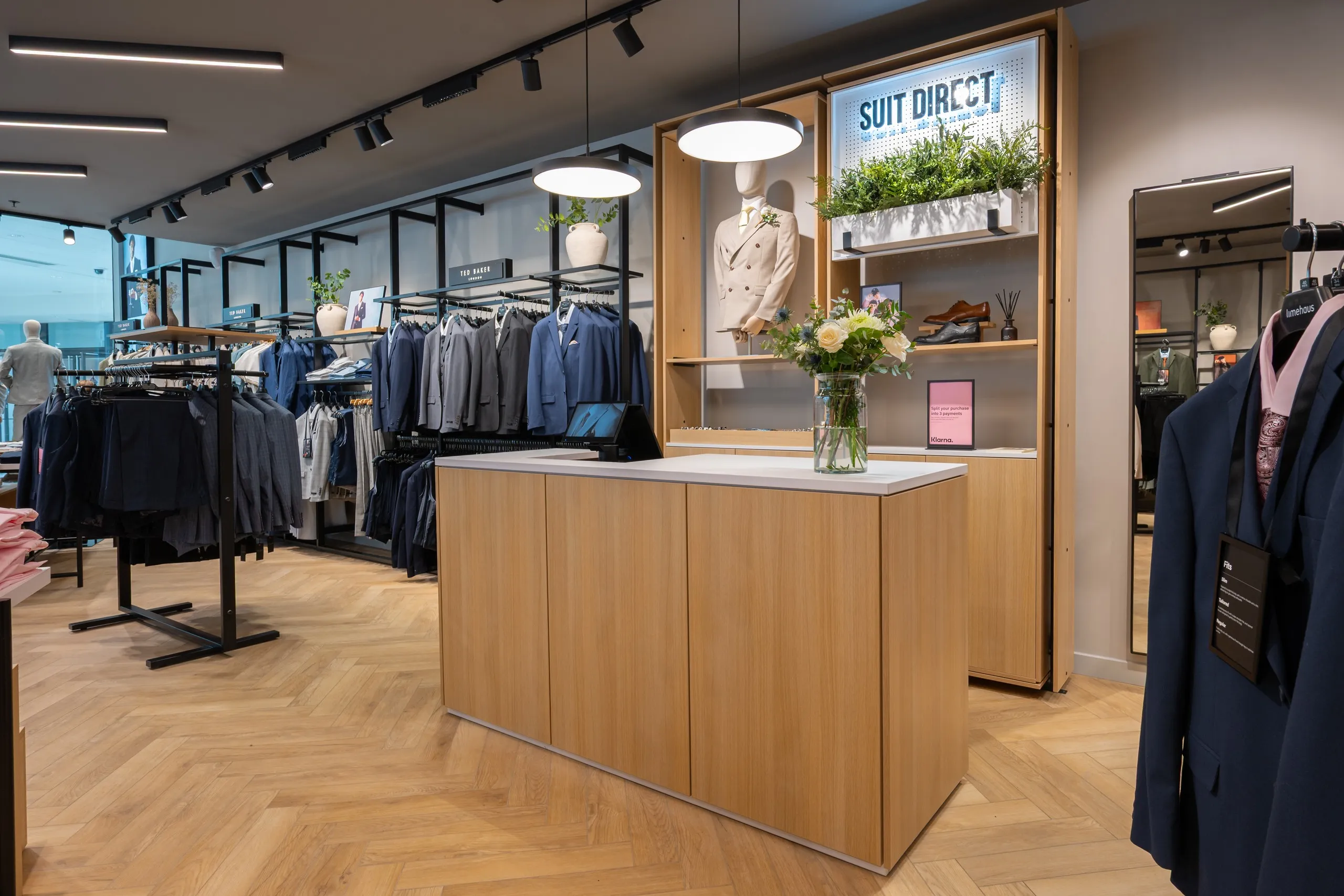 Commercial fit-out by Bobblehat